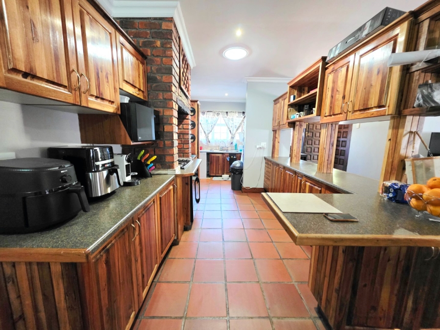 3 Bedroom Property for Sale in Universitas Free State